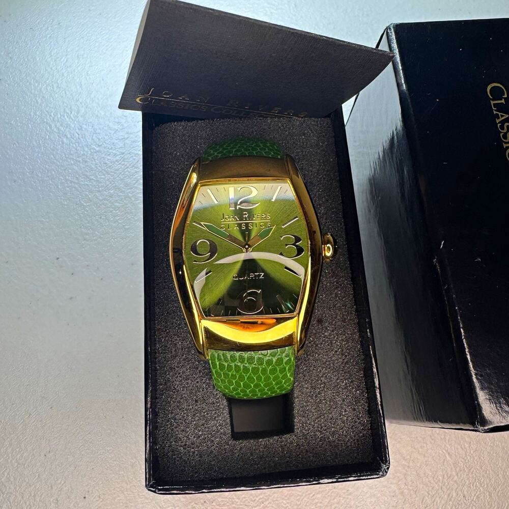 joan rivers classics women’s green leather cuff watch gold tone quartz with box